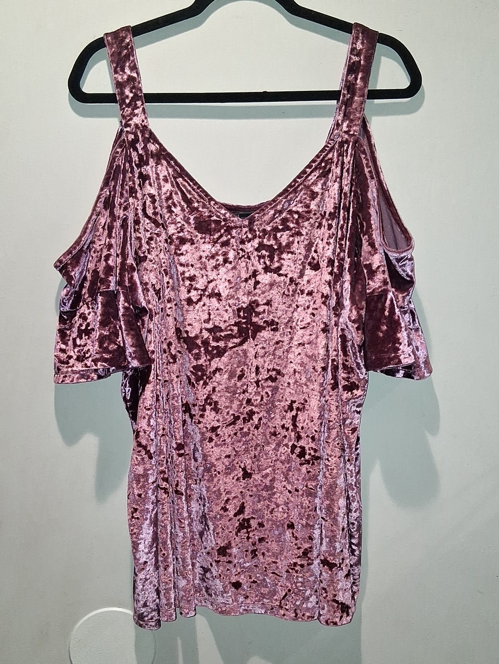Torrid Pink/Mauve Crushed Velvet Cold-Shoulder Top